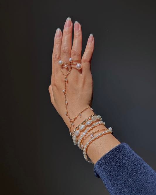 EILA Hand Chain