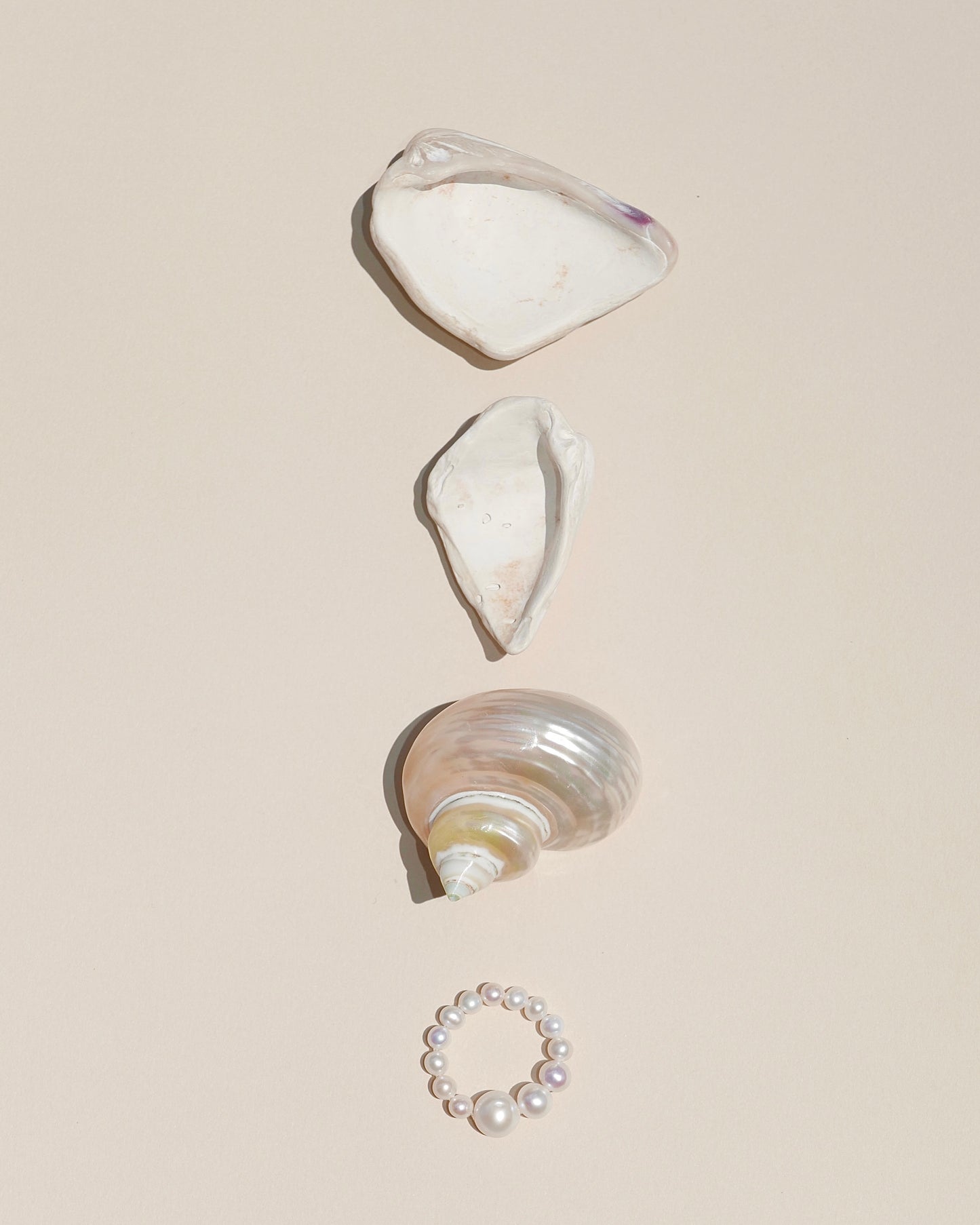 LUCIEN Pearl Ring